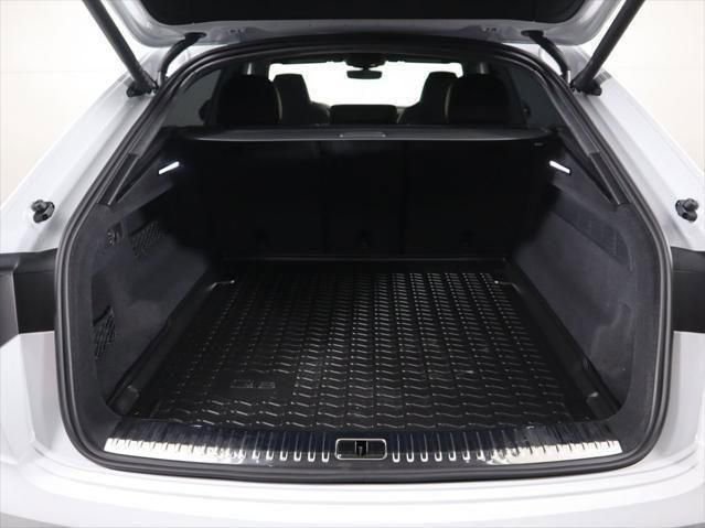 New 2025 Audi RS Q8 performance image 29