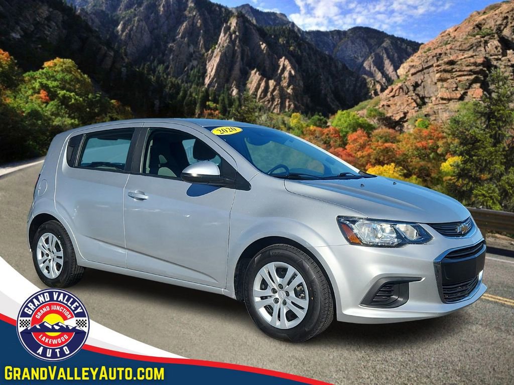 Used 2020 Chevrolet Sonic LT video 1