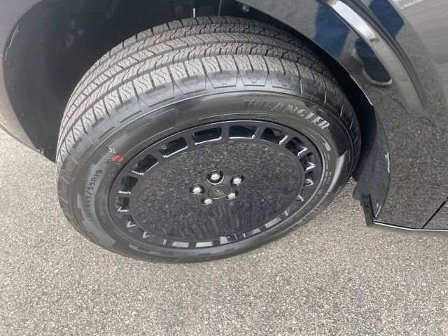 New 2026 Ford Maverick Lobo image 14