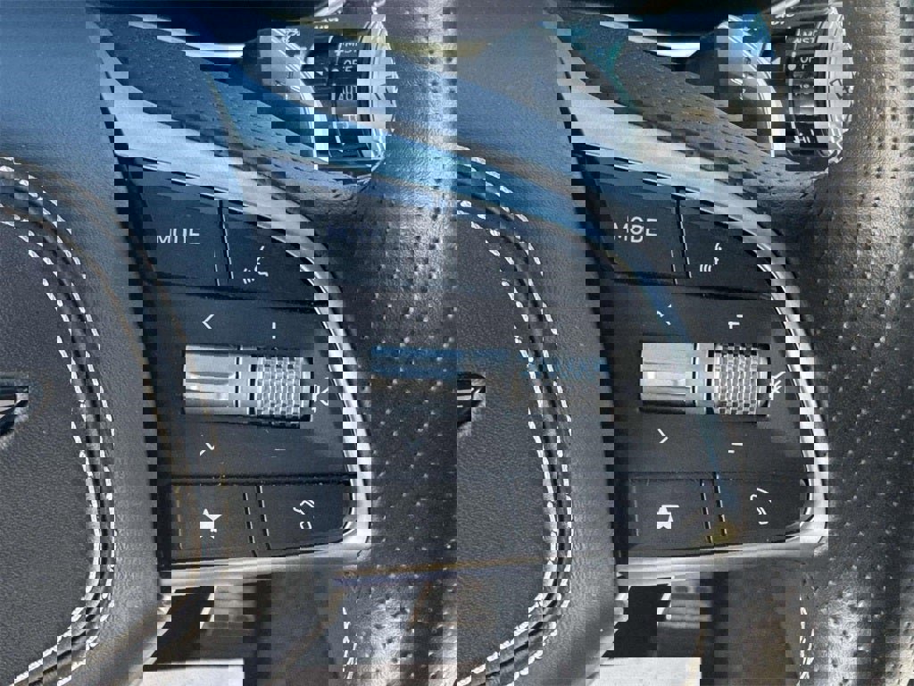 Used 2025 Genesis G70 3.3T Advanced w/ Sport Prestige Package image 22