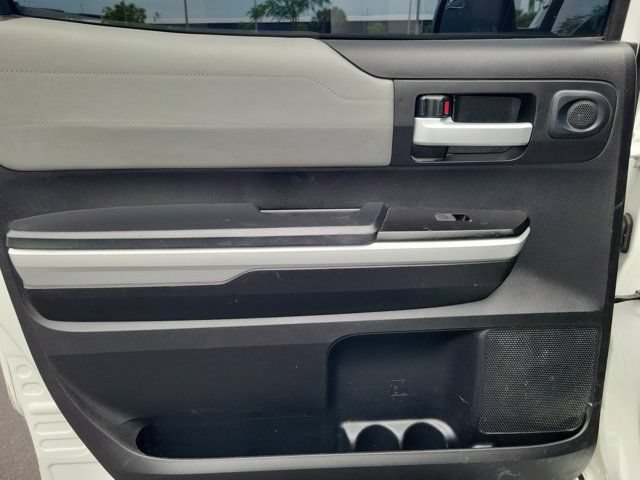 Used 2020 Toyota Tundra Limited w/ Limited Premium Package AWD/4WD image 14