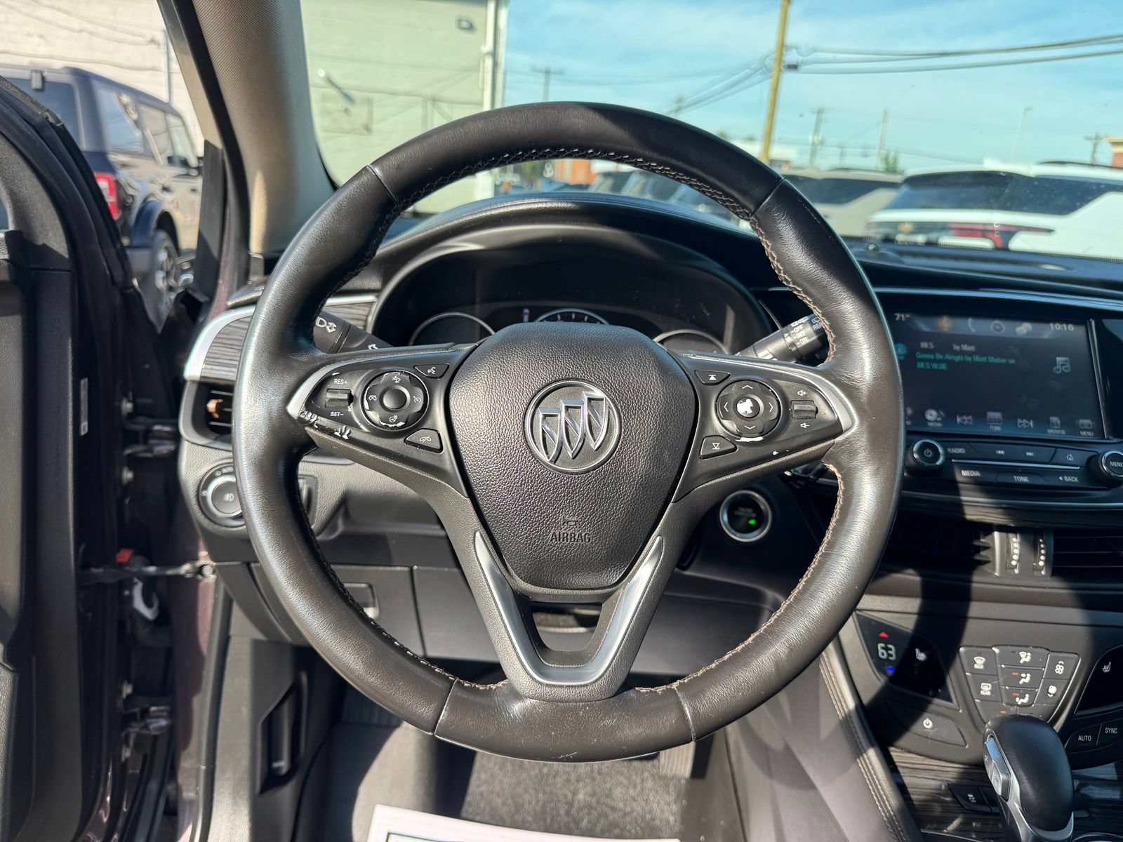 Used 2017 Buick Envision Premium w/ LPO, Hit The Road Package AWD/4WD image 20