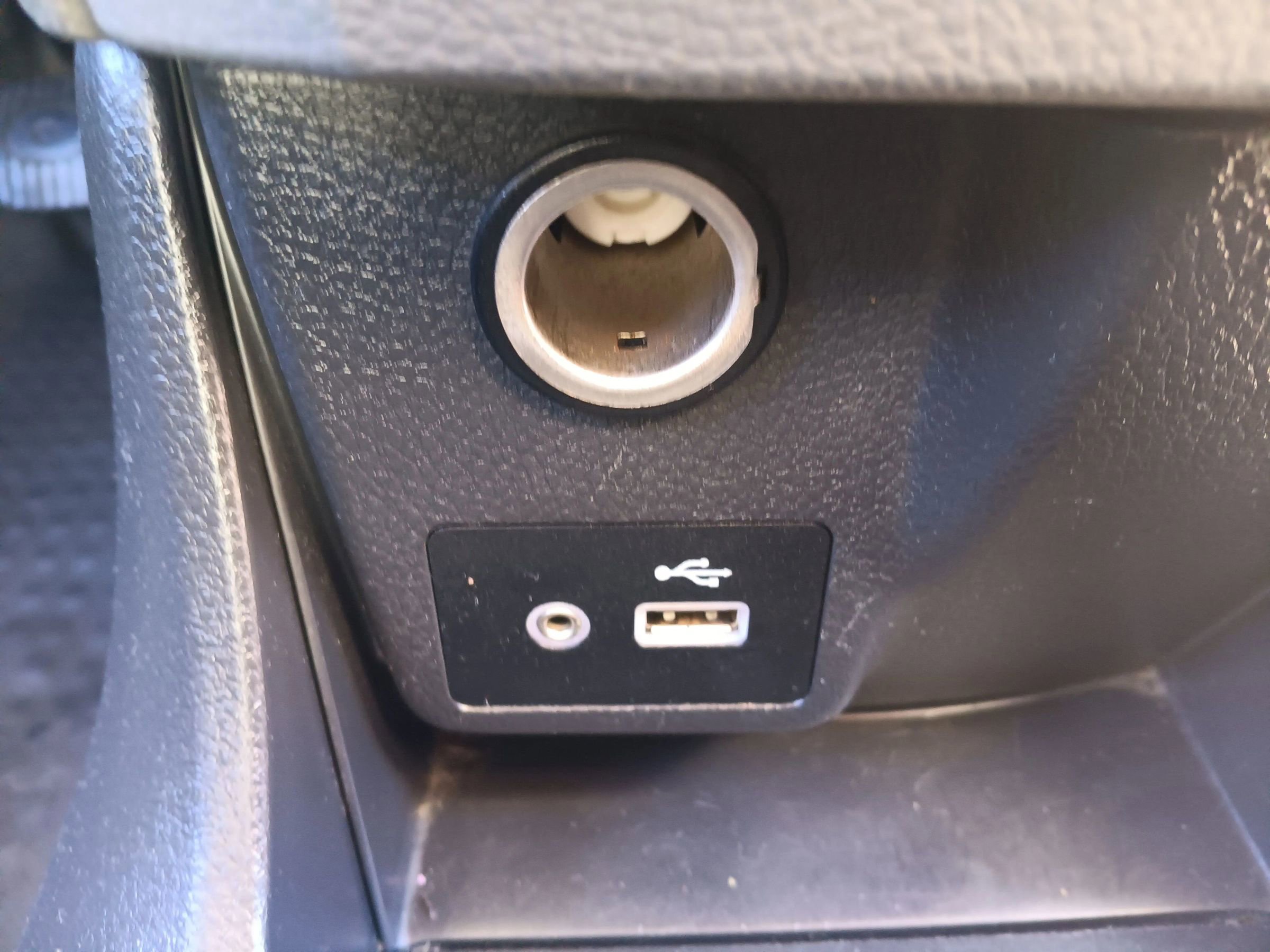 Used 2021 Nissan NV200 S w/ Back Door Glass Package FWD image 24