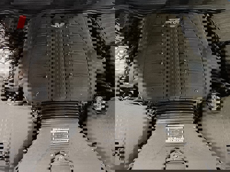 Used 2017 Bentley Bentayga image 40