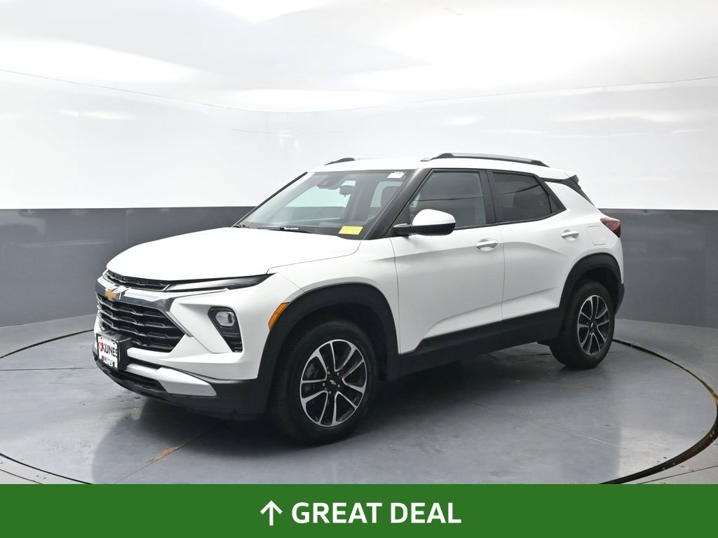 Used 2025 Chevrolet TrailBlazer LT AWD/4WD image 10