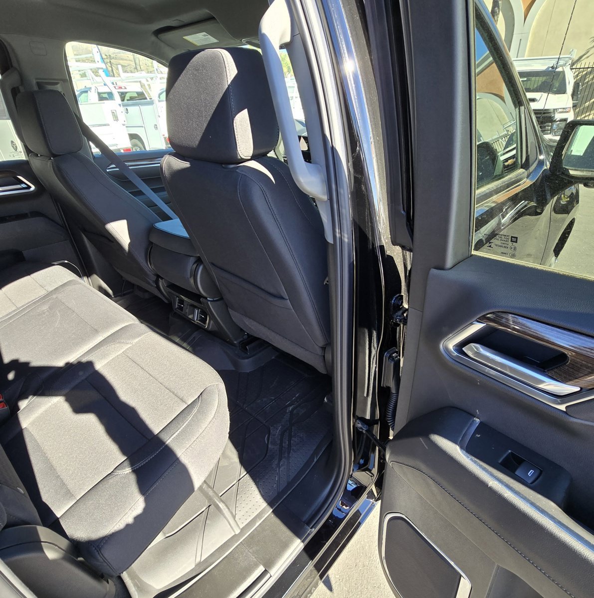 Used 2025 Chevrolet Silverado 1500 LT w/ Safety Package RWD image 19