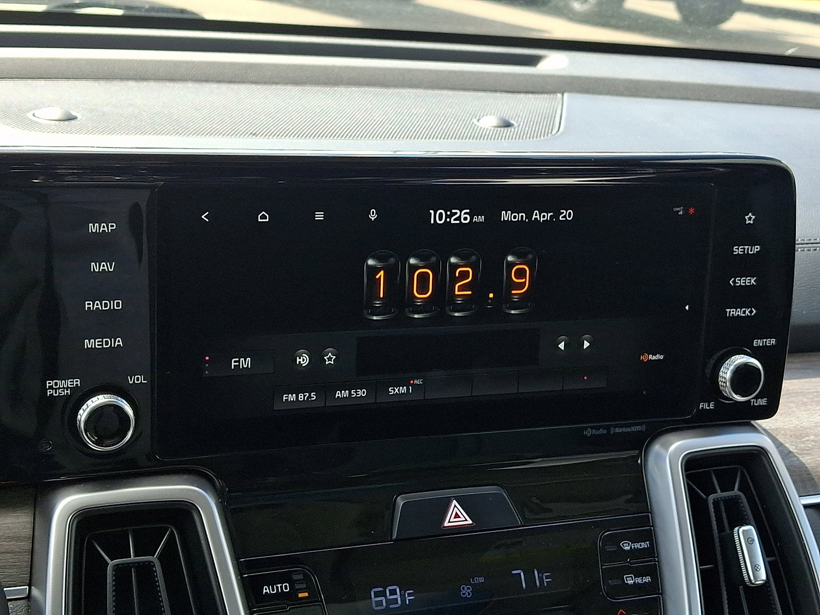 Used 2021 Kia Sorento EX w/ EX AWD X-Line Package image 24