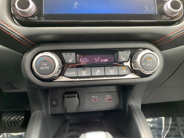 Used 2025 Nissan Versa SR w/ Trunk Package FWD image 21