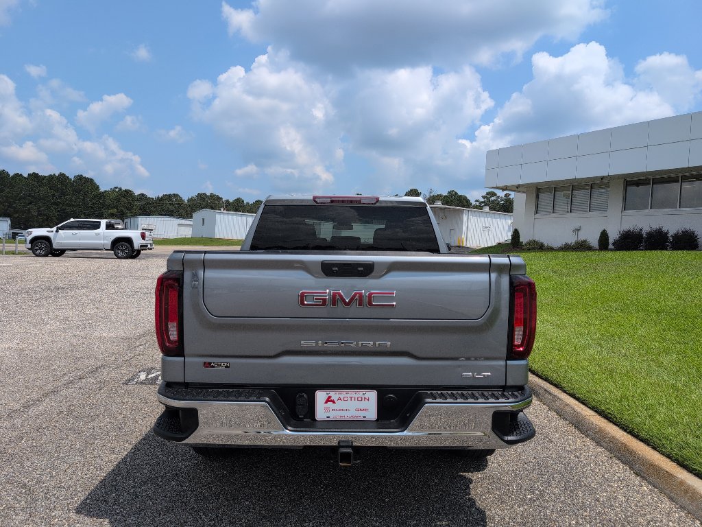 Used 2024 GMC Sierra 1500 SLT image 3