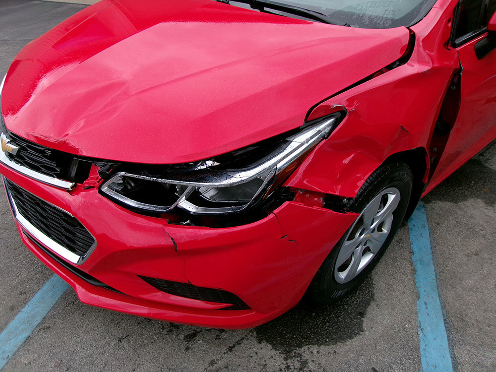 Used 2017 Chevrolet Cruze LS FWD image 2