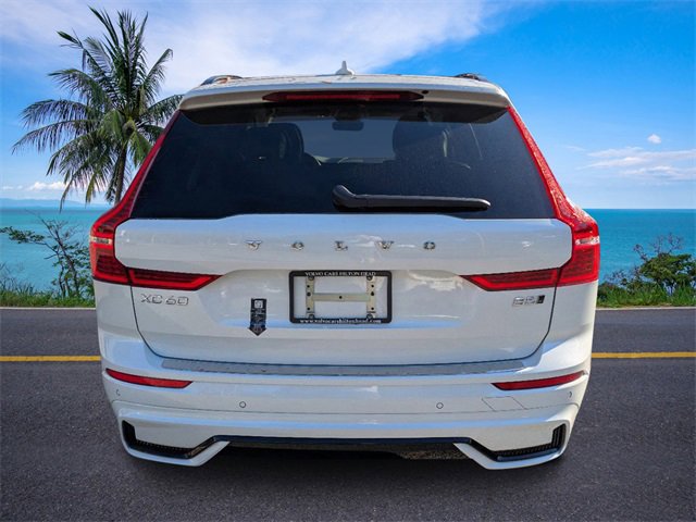 New 2025 Volvo XC60 B5 Plus w/ Protection Package Premier image 4