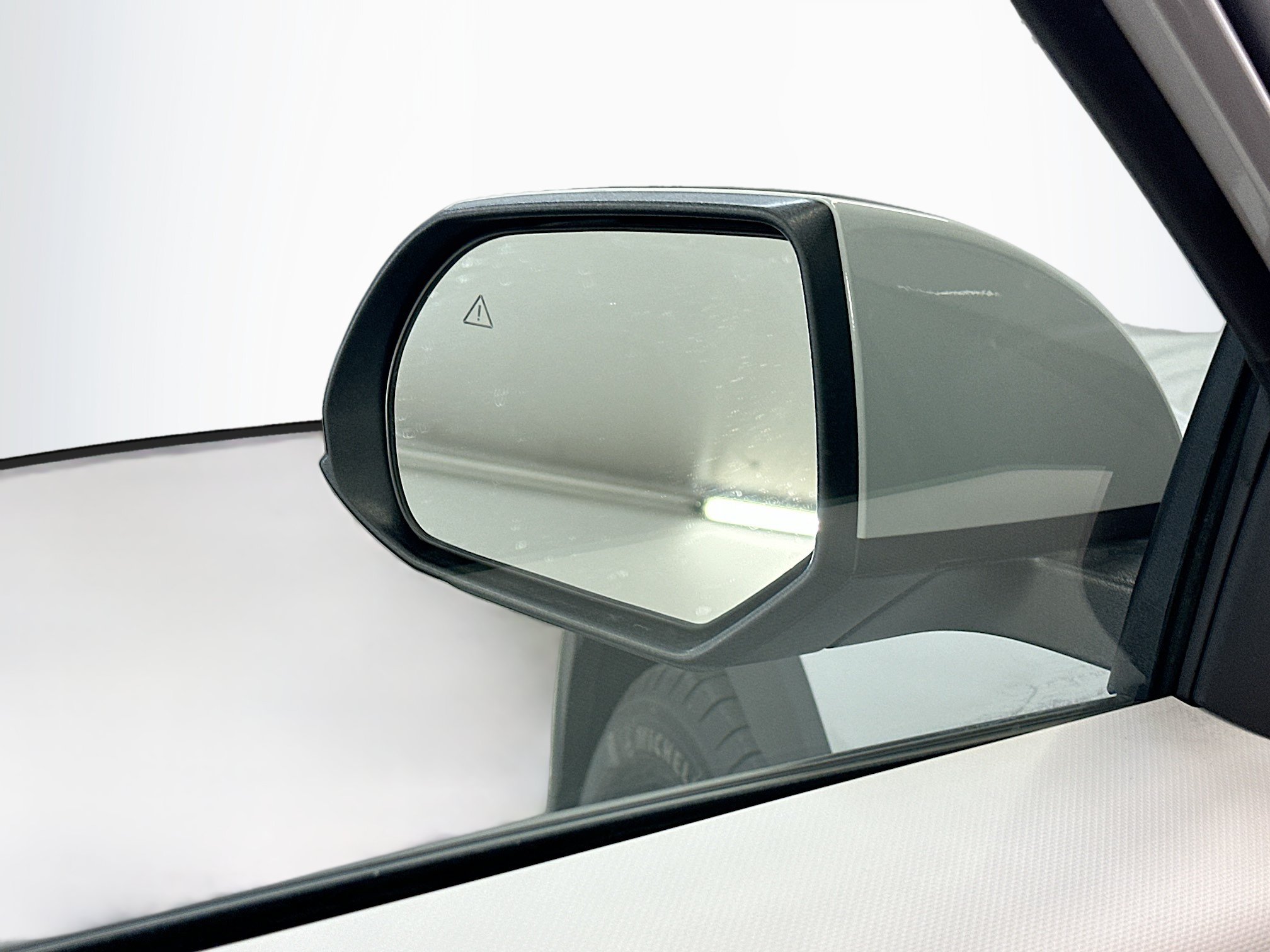 Used 2024 Hyundai Ioniq 5 SEL AWD/4WD image 16