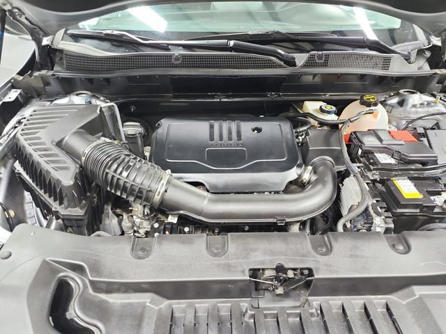 Used 2025 Chevrolet Blazer LT FWD image 18