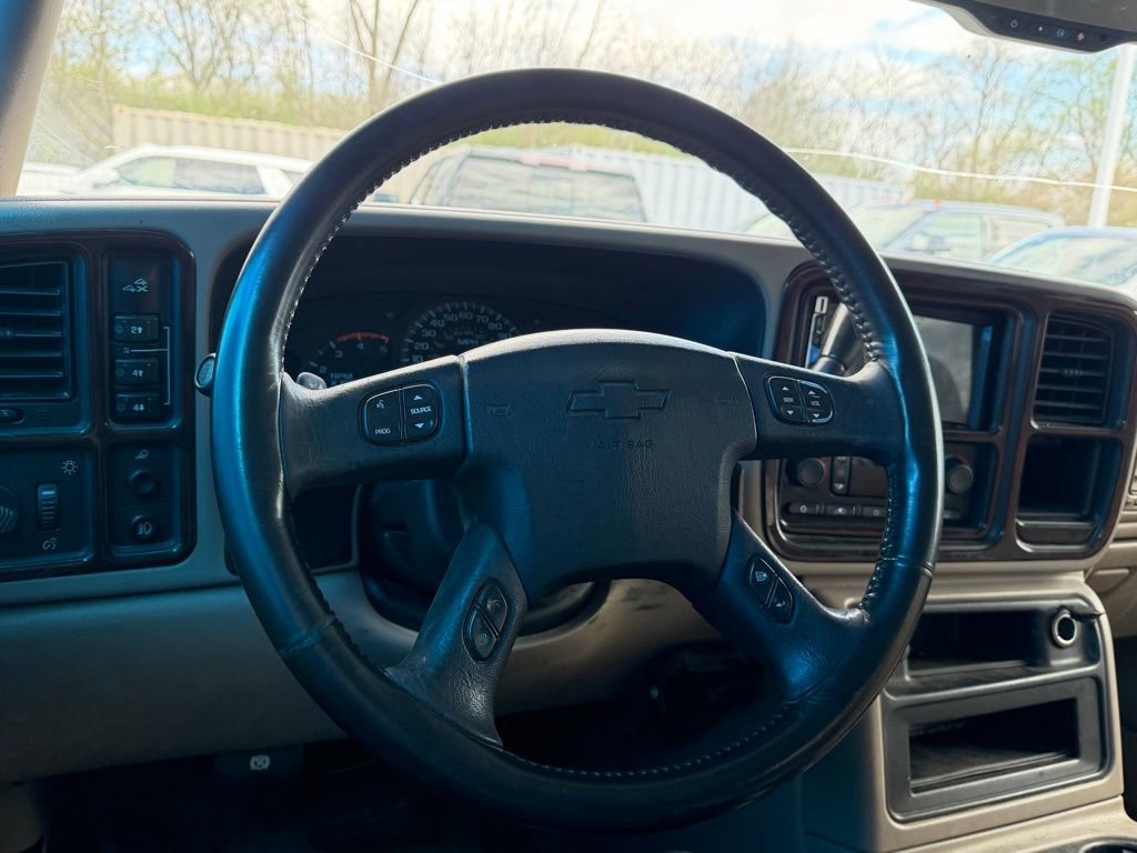 Used 2003 Chevrolet Silverado 2500 LT AWD/4WD image 10