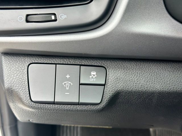 Used 2023 Kia Rio S FWD image 12