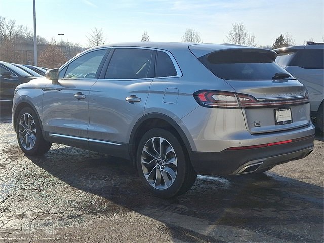 Certified 2023 Lincoln Nautilus Reserve image 4