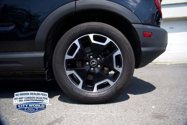 Certified 2022 Ford Bronco Sport Outer Banks w/ Tech Package AWD/4WD image 8