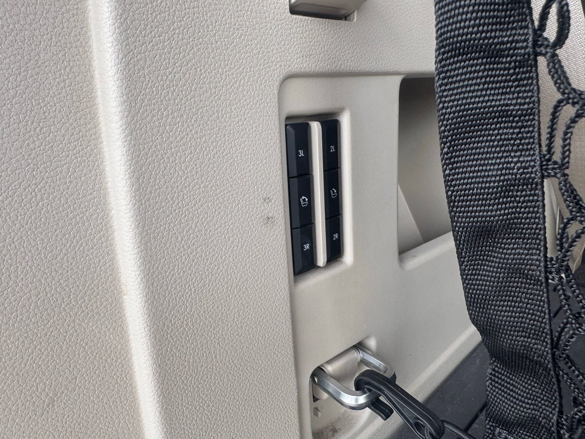 Used 2021 Lincoln Navigator Reserve w/ Luxury Package image 6