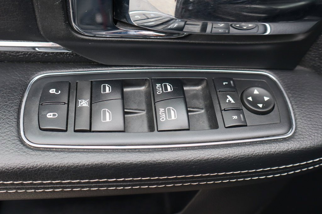 Used 2017 RAM 2500 Laramie w/ Sport Appearance Group image 16