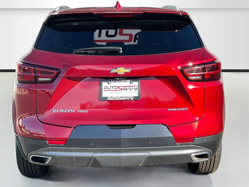 Used 2024 Chevrolet Blazer Premier w/ Driver Confidence II Package image 6
