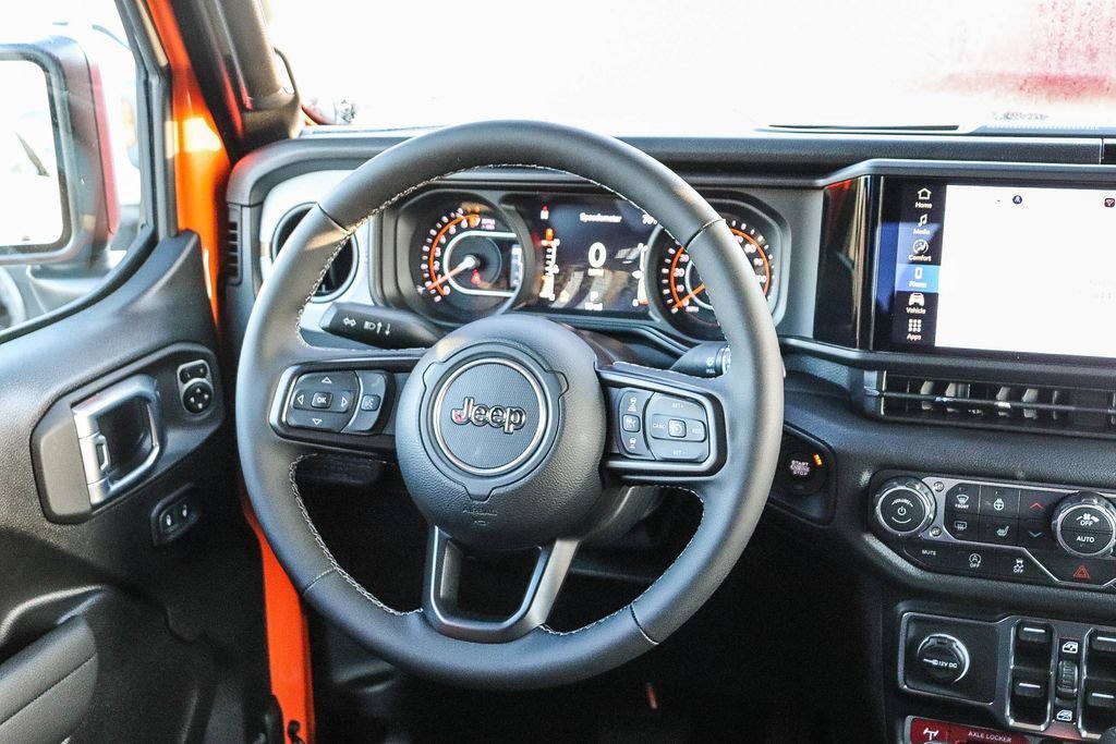 New 2026 Jeep Gladiator Sport AWD/4WD image 18