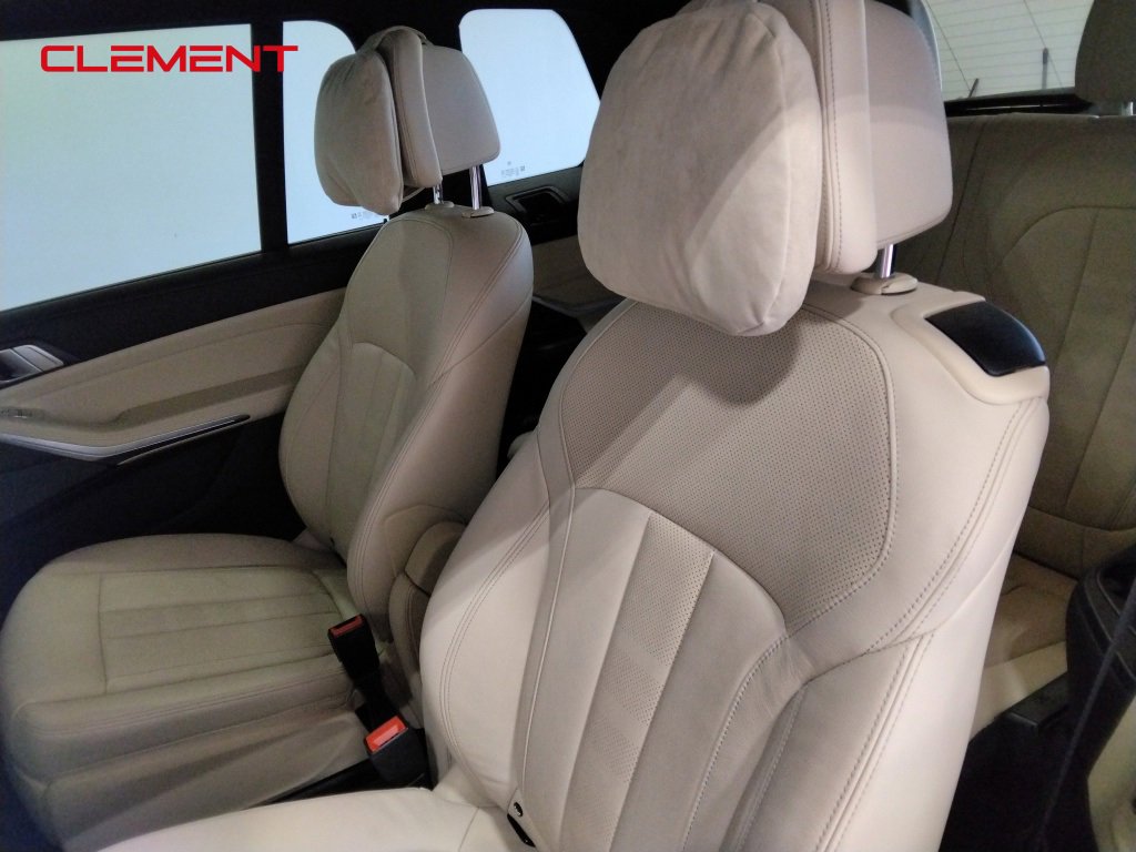 Used 2021 BMW X7 xDrive40i w/ Premium Package image 35