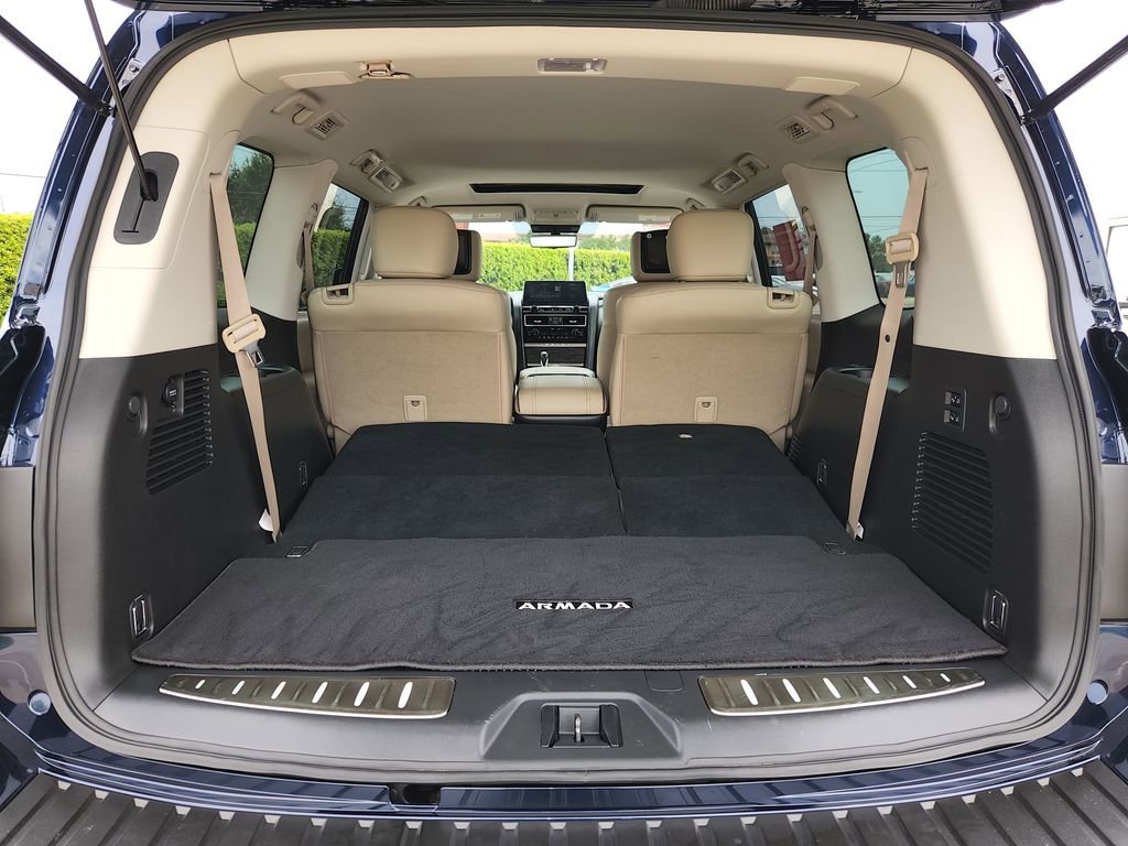 Certified 2022 Nissan Armada Platinum w/ Captain's Chairs Package RWD image 13