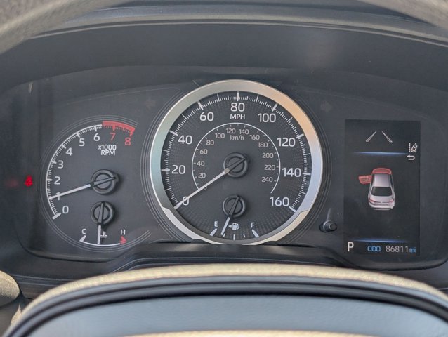 Used 2020 Toyota Corolla LE FWD image 11