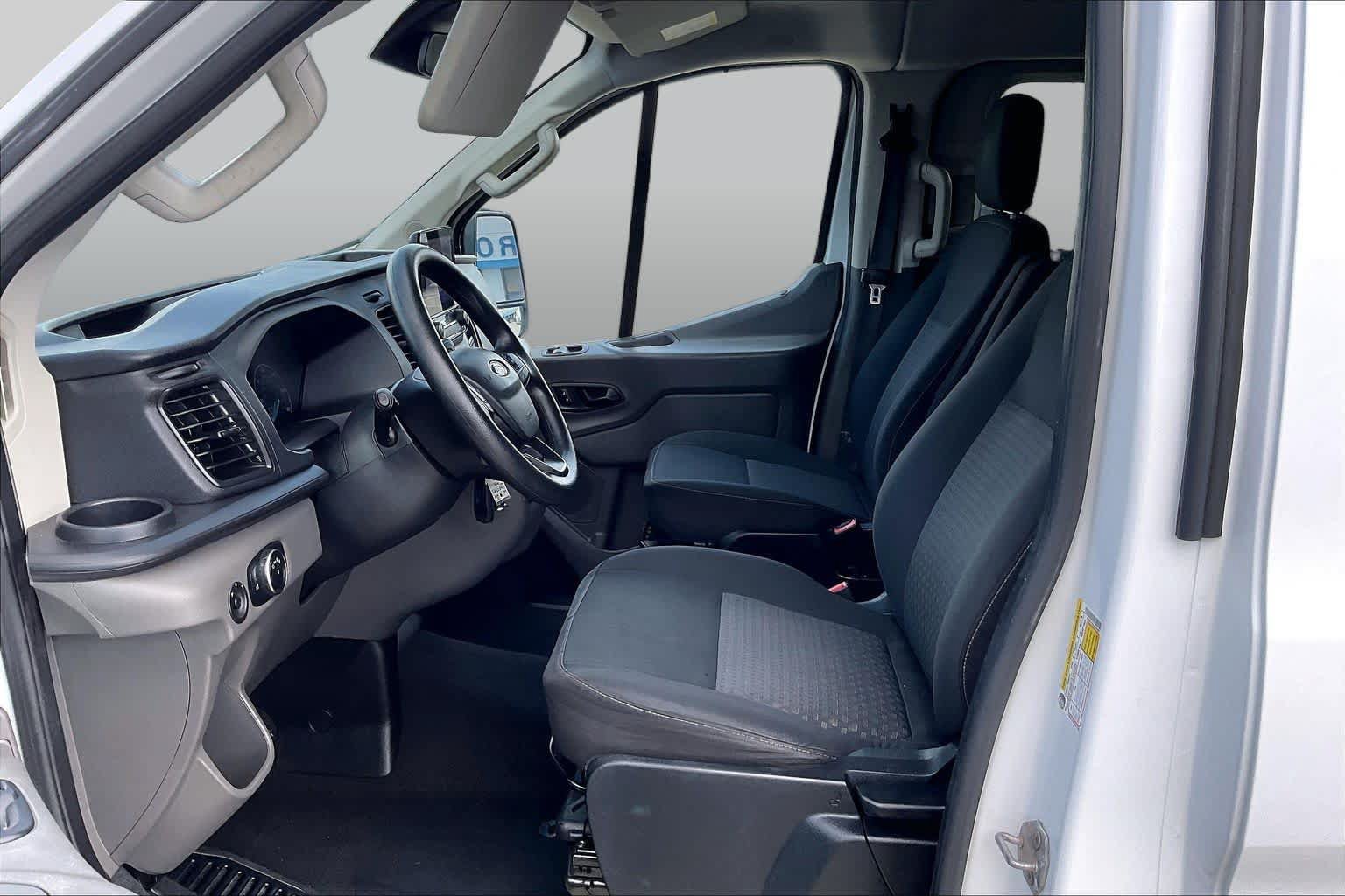 Used 2020 Ford Transit 150 XL RWD image 8