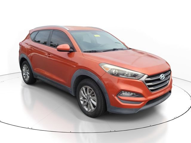 Used 2016 Hyundai Tucson SE w/ Option Group 02 FWD image 3