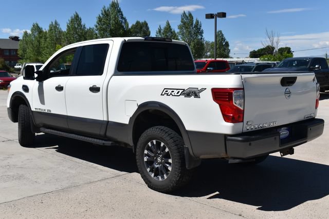 Used 2017 Nissan Titan PRO-4X AWD/4WD image 9