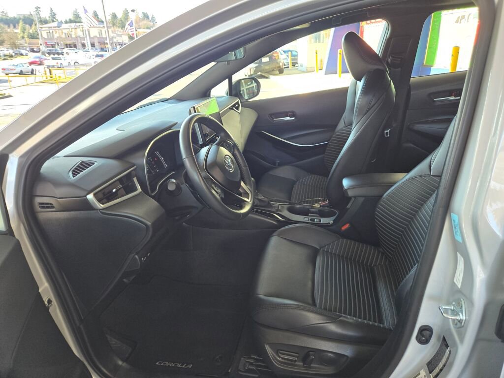 Used 2024 Toyota Corolla XSE image 12