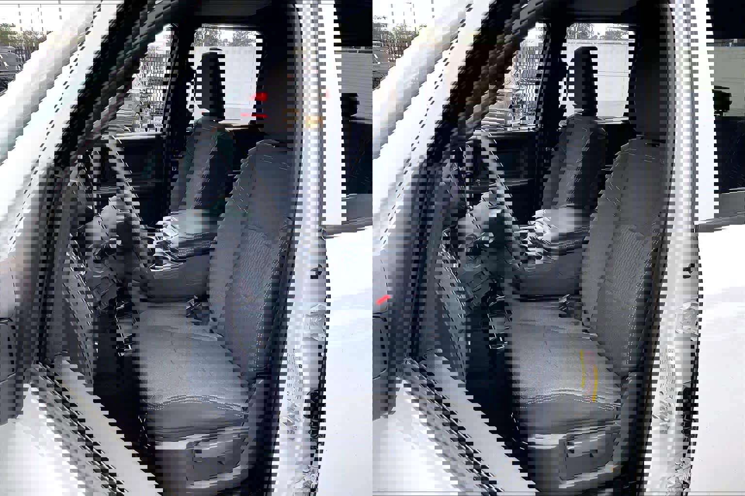 Used 2024 RAM 3500 Tradesman w/ Chrome Appearance Group image 8