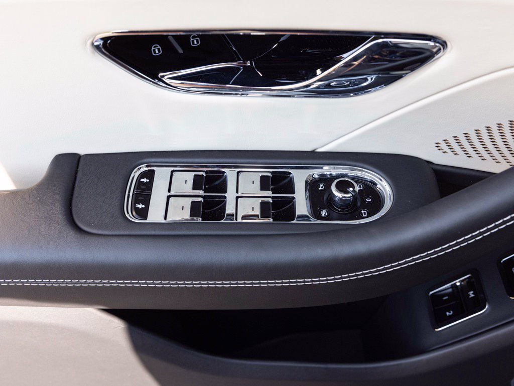 New 2027 Bentley Flying Spur AWD/4WD image 22