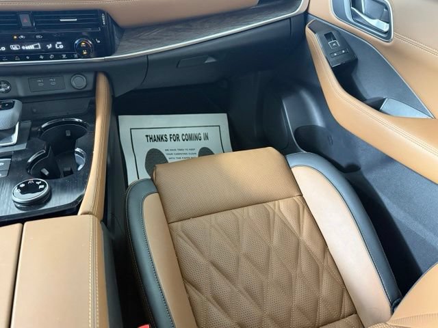 Used 2026 Nissan Rogue Platinum w/ Platinum Premium Package AWD/4WD image 28
