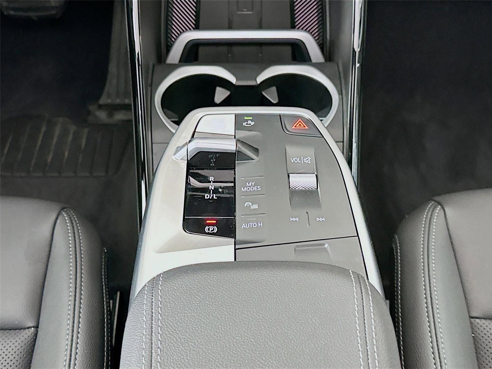 Certified 2023 BMW X1 xDrive28i w/ Convenience Package image 17