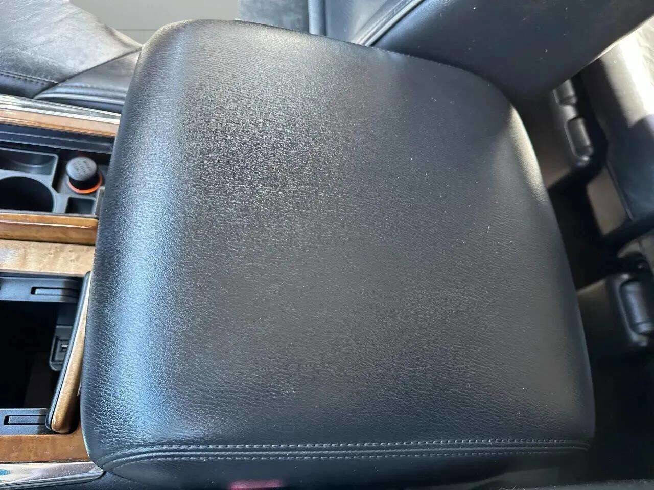 Used 2011 INFINITI QX56 4WD w/ Theater Pkg image 27