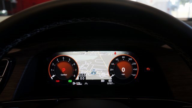 Certified 2025 Volkswagen Atlas SEL image 13