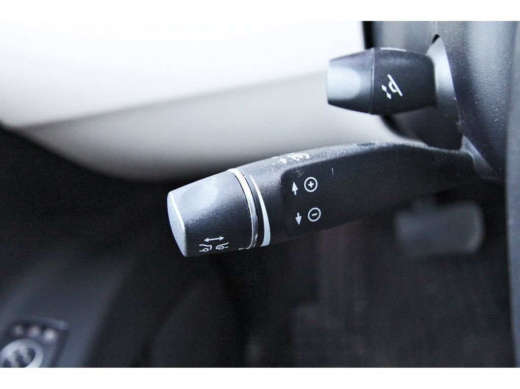 Used 2020 Tesla Model X Long Range AWD/4WD image 18