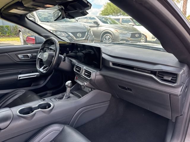Used 2024 Ford Mustang Premium RWD image 10