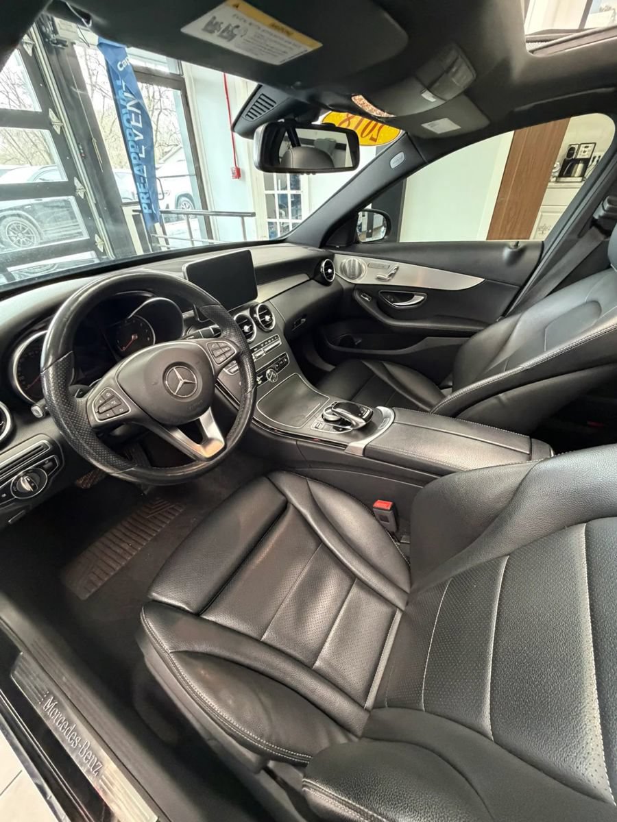 Used 2018 Mercedes-Benz C 300 Sedan w/ Multimedia Package image 10