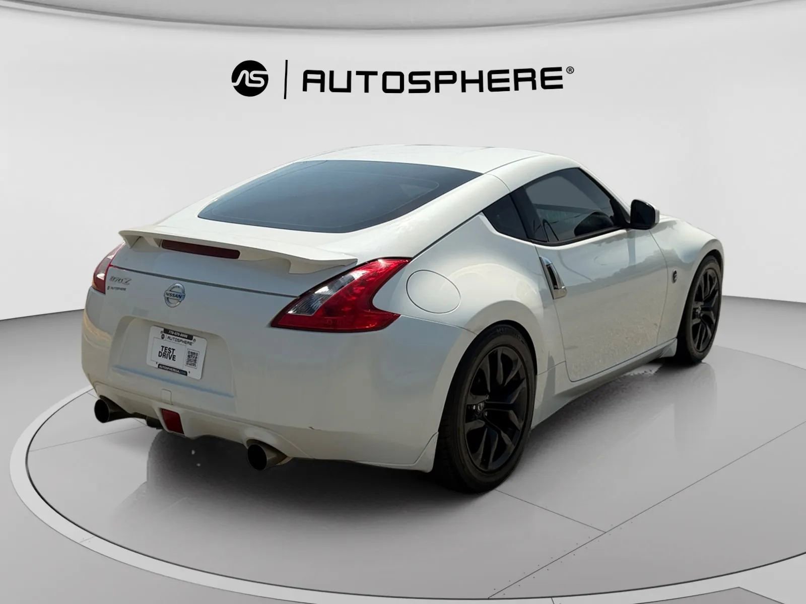 Used 2016 Nissan 370Z Coupe RWD image 10