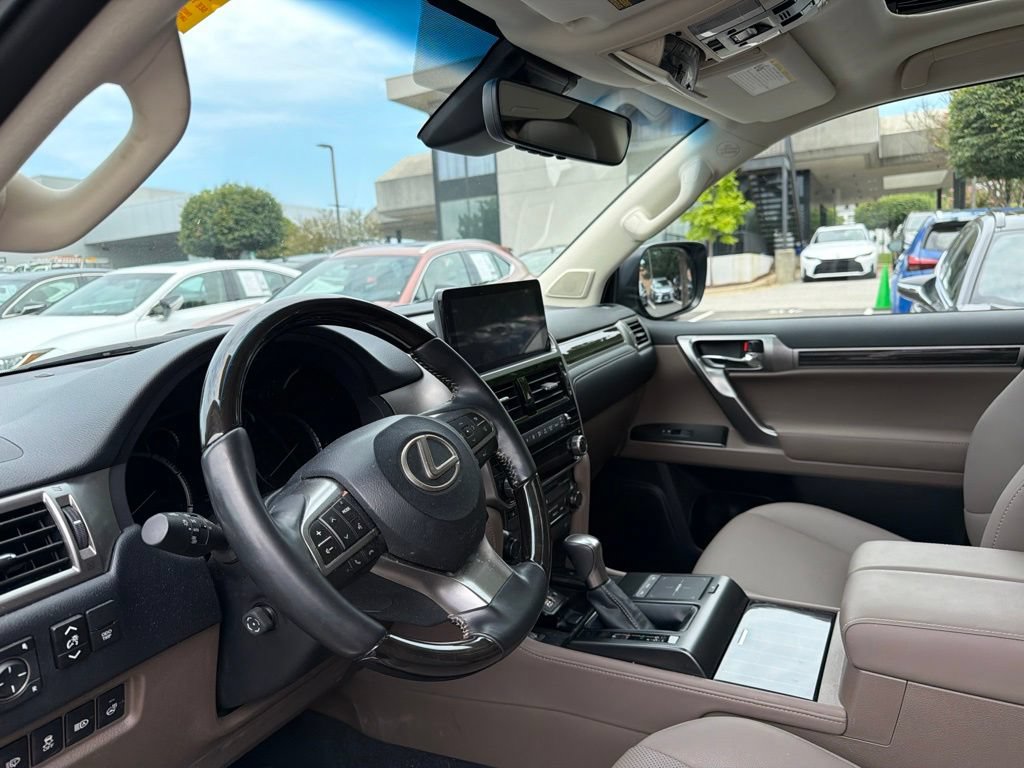 Certified 2023 Lexus GX 460 Premium w/ Premium Package AWD/4WD image 13