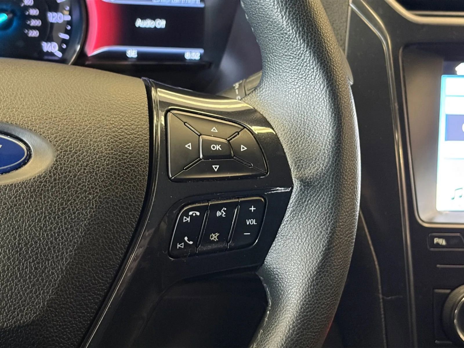 Used 2019 Ford Explorer XLT w/ Equipment Group 202A image 67