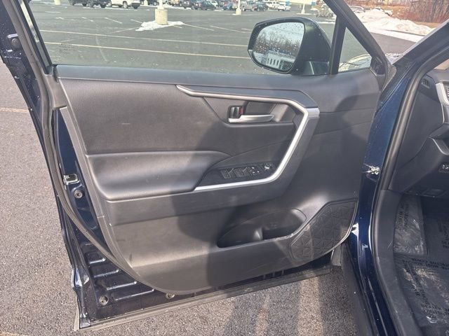 Certified 2024 Toyota RAV4 XLE image 38