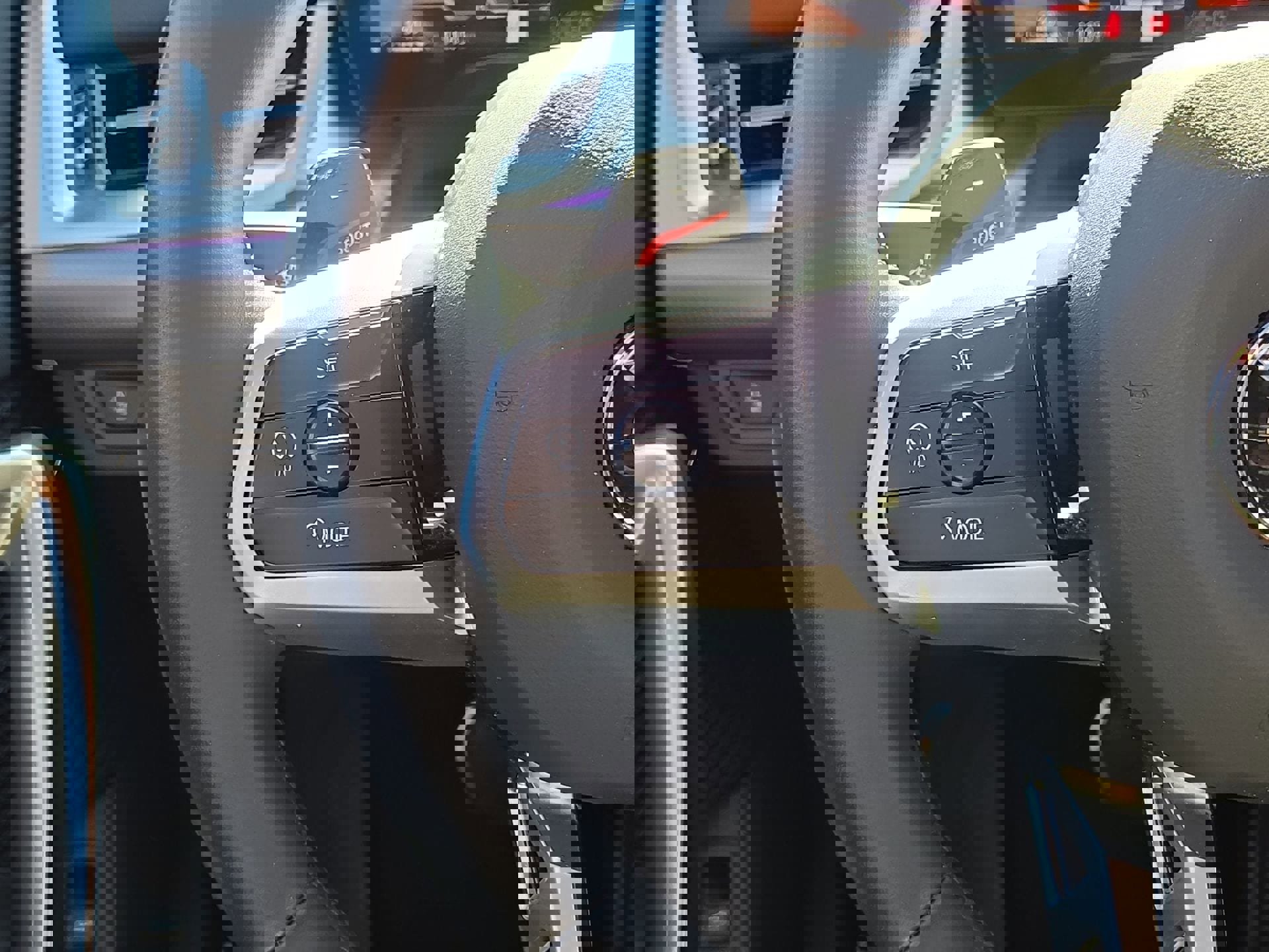 Used 2026 BMW X2 xDrive28i AWD/4WD image 21