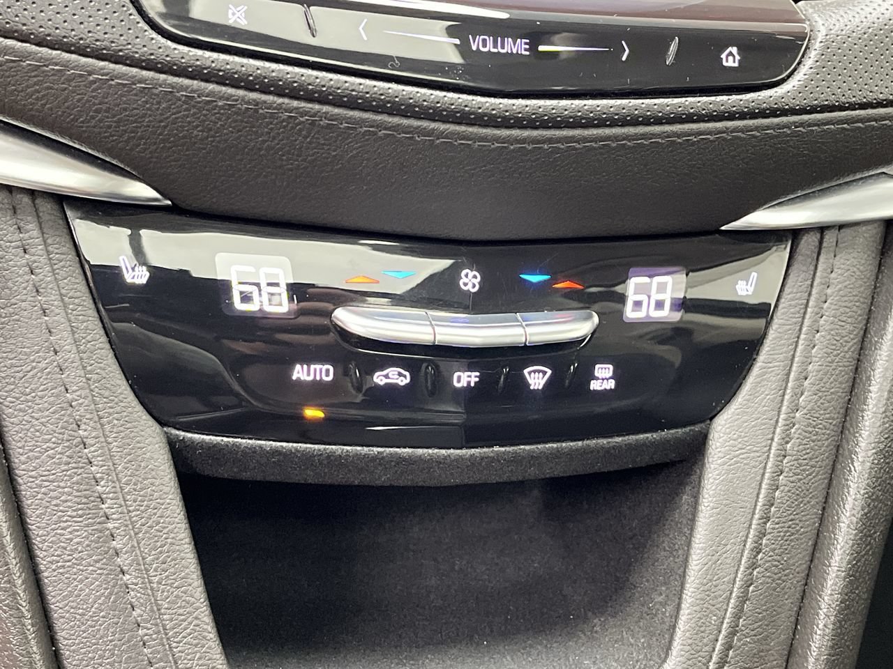 Used 2019 Cadillac XT5 Luxury AWD/4WD image 23