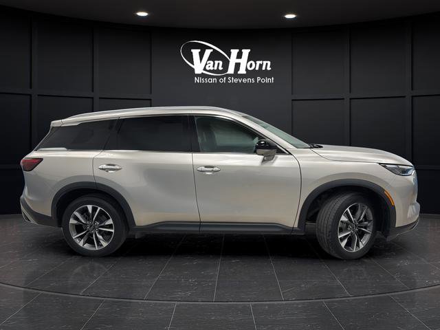 Used 2023 INFINITI QX60 Luxe AWD/4WD image 8