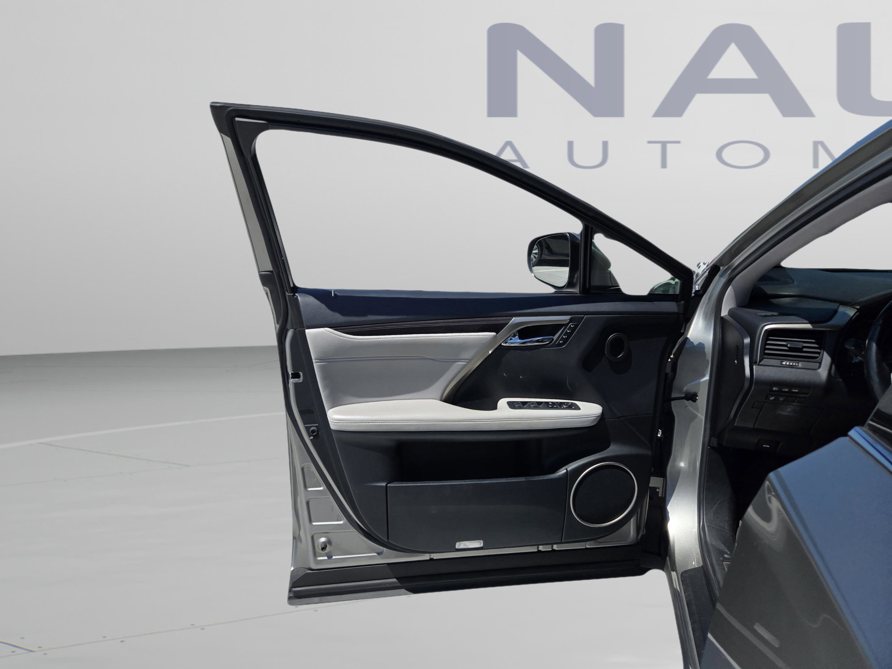 Certified 2021 Lexus RX 350L Luxury w/ Accessory Package FWD image 30