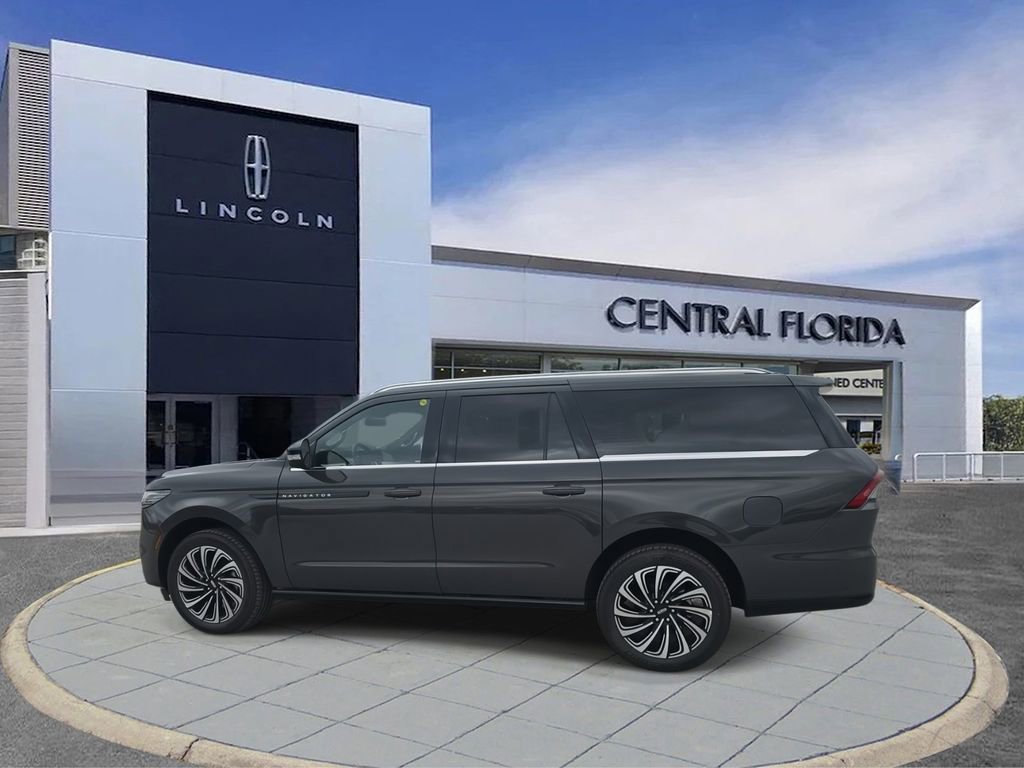 New 2025 Lincoln Navigator L Black Label image 5